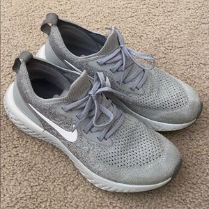 Nike epic react flyknit sneaker